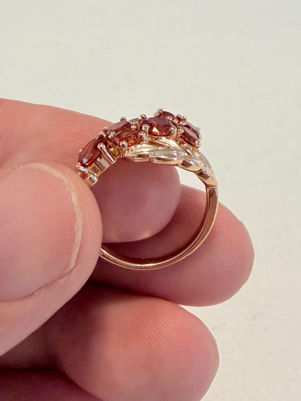Gold Orange Garnet Style Stone Ring. - Picture 6 of 7